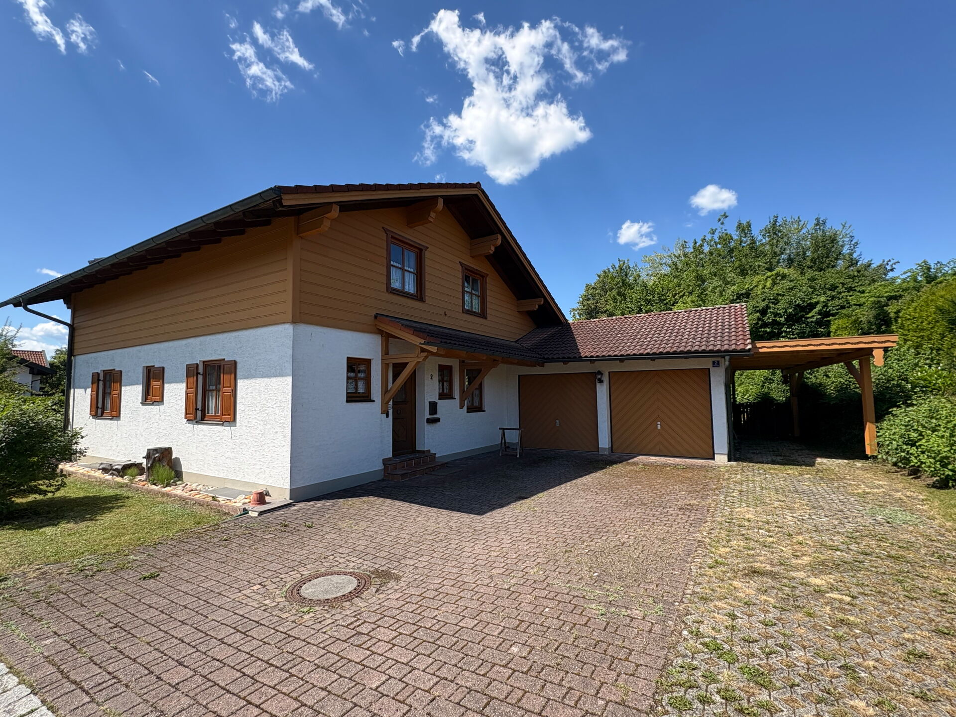 Unsere Kauf-Angebote von Eigentumswohnung bis Mehrfamilienhaus!