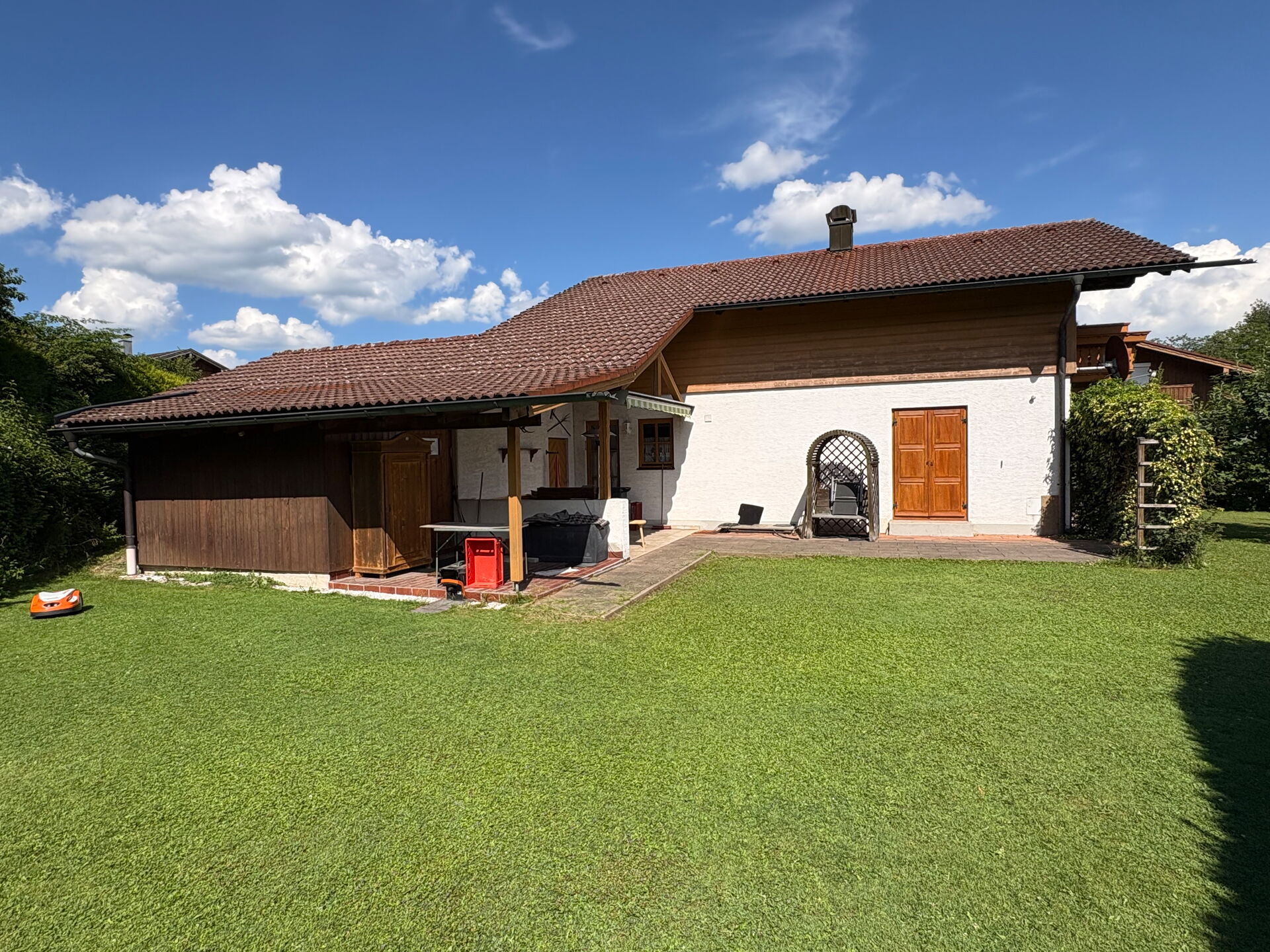 Unsere Kauf-Angebote von Eigentumswohnung bis Mehrfamilienhaus!